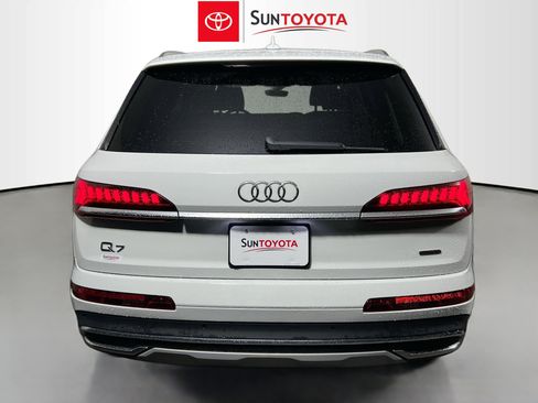 Used 2021 Audi Q7 3.0T Premium Plus image 5