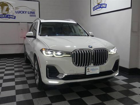 Used 2019 BMW X7 xDrive40i w/ Premium Package AWD/4WD image 5