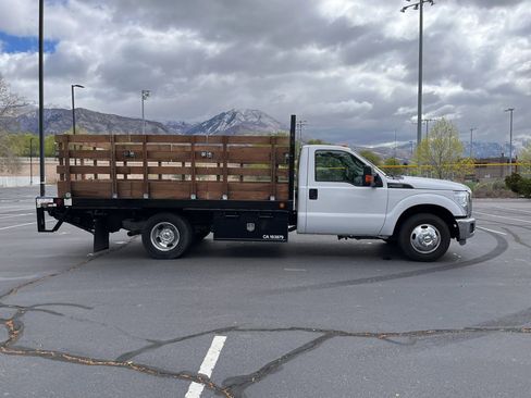 Used 2014 Ford F350 XL w/ Power Equipment Group RWD image 8