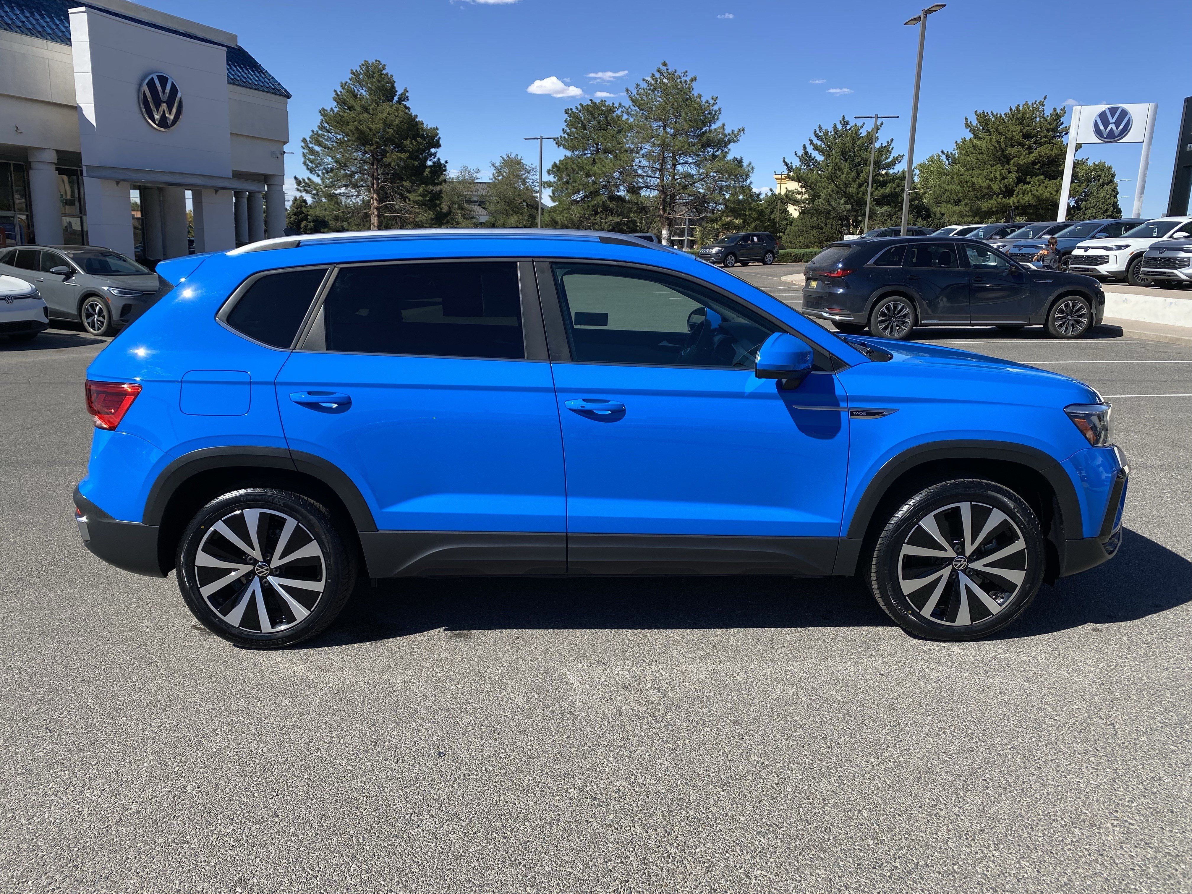 Certified 2023 Volkswagen Taos SE w/ Panoramic Sunroof Package FWD image 52