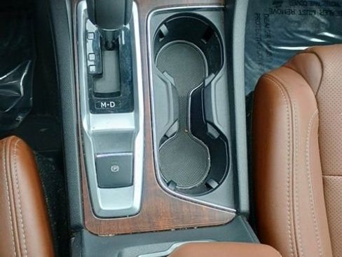Used 2023 Subaru Ascent Touring AWD/4WD image 32