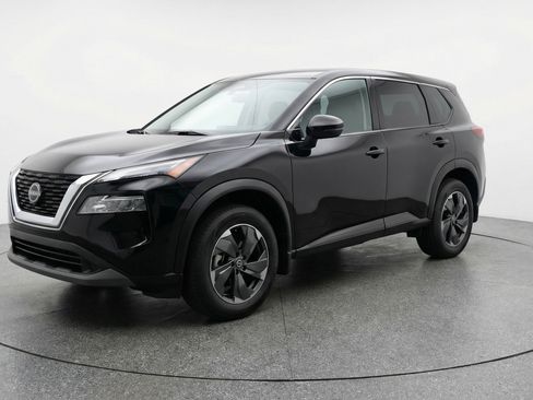Used 2025 Nissan Rogue SV AWD/4WD image 3