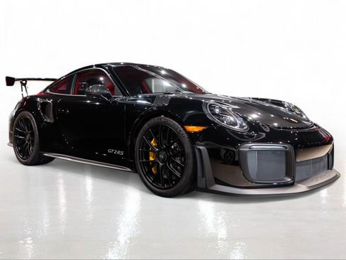 Used 2018 Porsche 911 GT2 RS RWD image 8