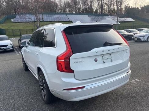 Used 2024 Volvo XC90 T8 Plus AWD/4WD image 4