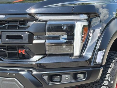 Certified 2025 Ford F150 Raptor w/ Equipment Group 803A Raptor R AWD/4WD image 4