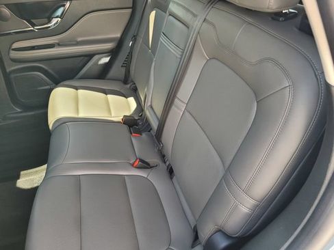 Used 2025 Lincoln Corsair FWD w/ Equipment Group 101A image 13
