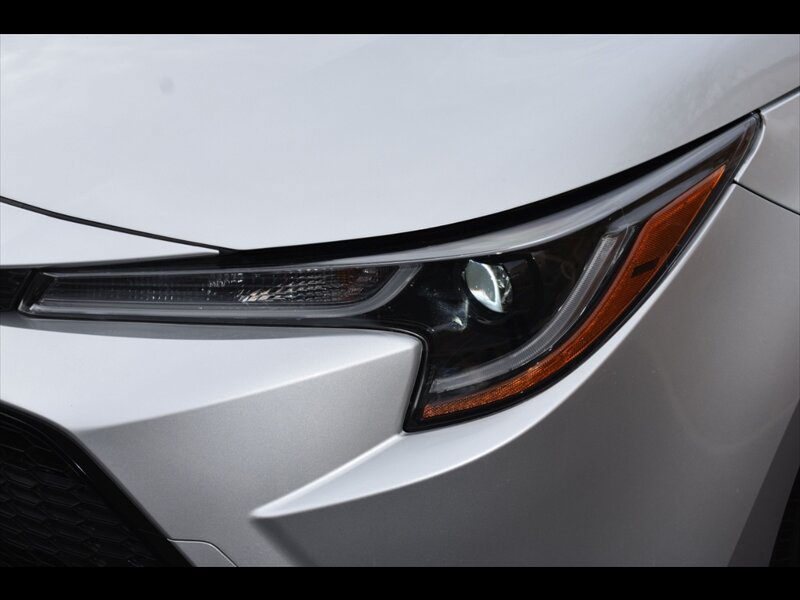 Used 2021 Toyota Corolla LE w/ Carpet Mat Package (TMS) FWD image 45