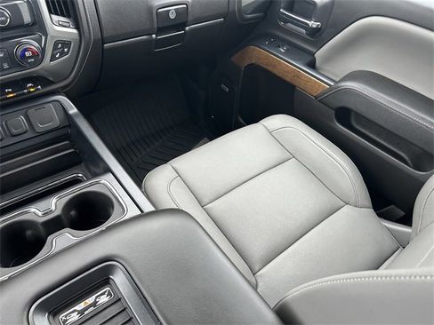 Used 2018 Chevrolet Silverado 1500 LTZ w/ LTZ Plus Package image 15