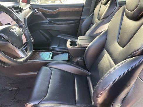 Used 2019 Tesla Model X Long Range image 23