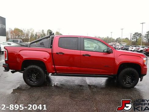 Used 2022 GMC Canyon AT4 AWD/4WD image 8