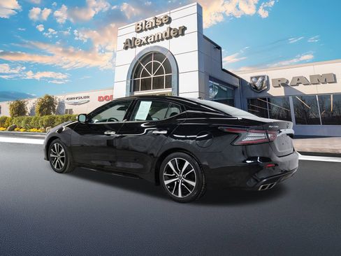 Used 2023 Nissan Maxima SV w/ Floor Mat Group image 9