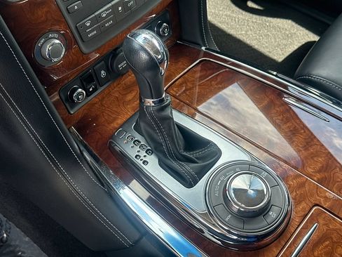 Used 2017 INFINITI QX80 4WD w/ Deluxe Technology Package image 28