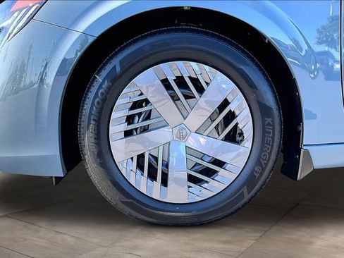New 2026 Nissan Sentra SV w/ Floor Mat Package FWD image 11