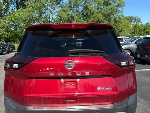 Used 2021 Nissan Rogue SV w/ Premium Package AWD/4WD image 14