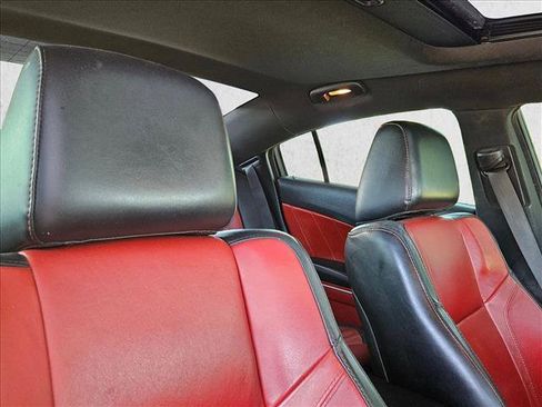 Used 2015 Dodge Charger R/T w/ Plus Group RWD image 19