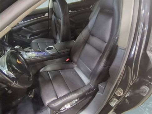 Used 2014 Porsche Panamera S image 18