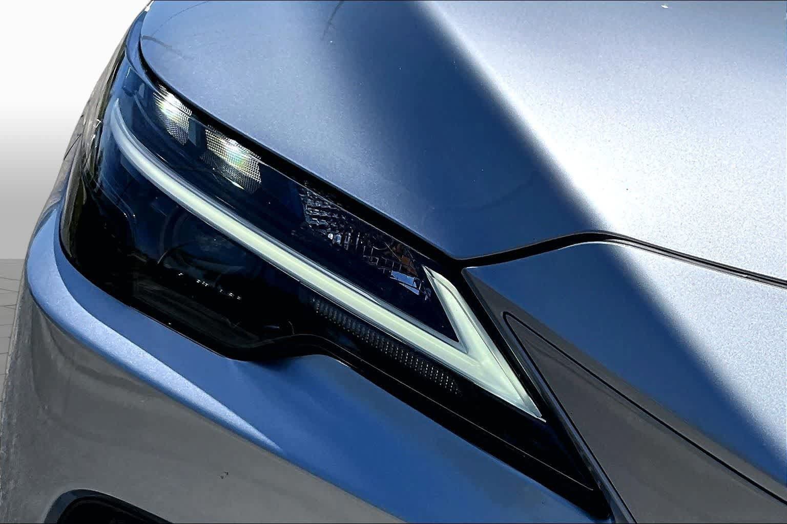 Used 2025 Lexus RX 350 FWD image 28