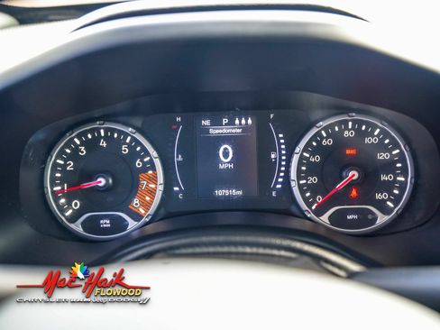 Used 2019 Jeep Renegade Sport w/ Sport Appearance Group image 17