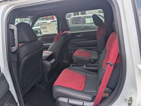 New 2026 Nissan Armada NISMO AWD/4WD image 10