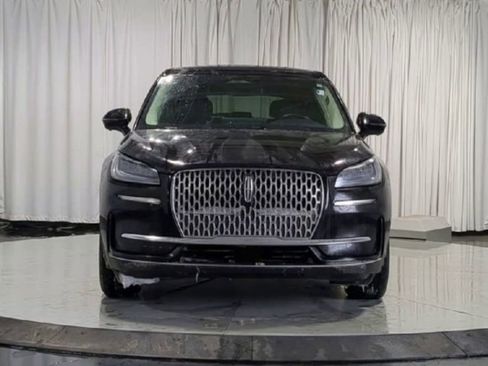 Used 2023 Lincoln Corsair AWD w/ Equipment Group 101A image 3