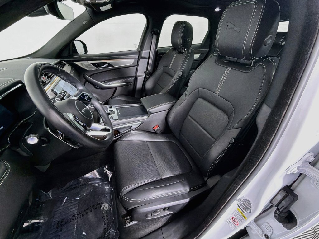 Certified 2025 Jaguar F-PACE R-Dynamic S AWD/4WD image 22