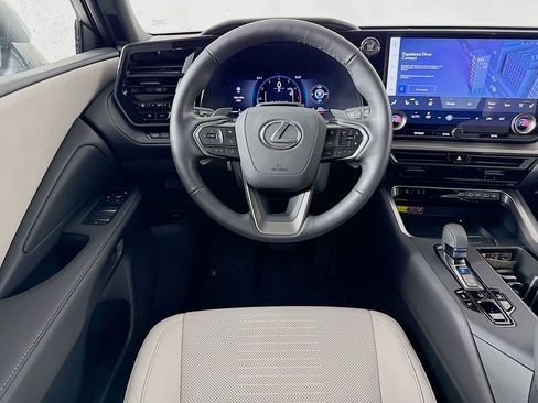 Certified 2025 Lexus TX 350 AWD w/ Technology Package image 24