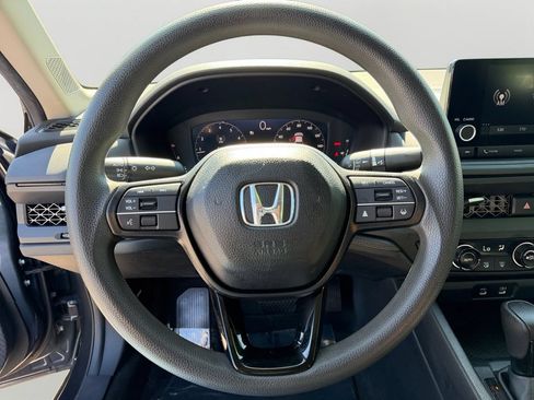 Used 2024 Honda Accord EX image 19