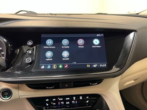 Used 2023 Buick Envision Preferred image 23