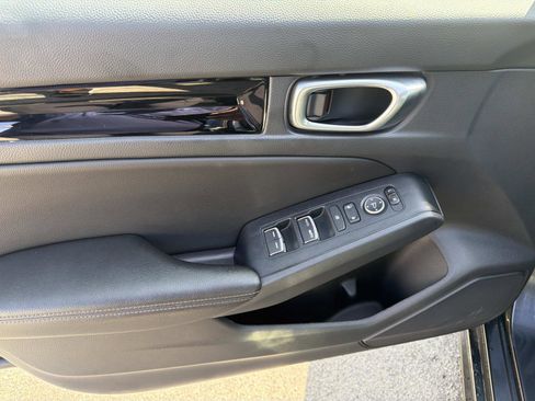 Used 2024 Honda Civic EX-L image 14