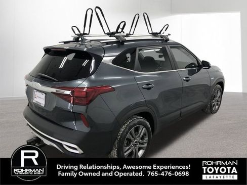 Used 2023 Kia Seltos S w/ Navigation Package image 6