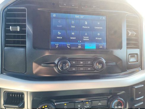 Used 2021 Ford F150 XLT image 18