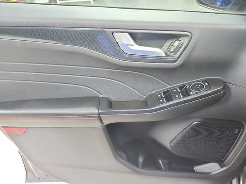 Used 2024 Ford Escape ST-Line w/ Tech Pack #1 FWD image 32