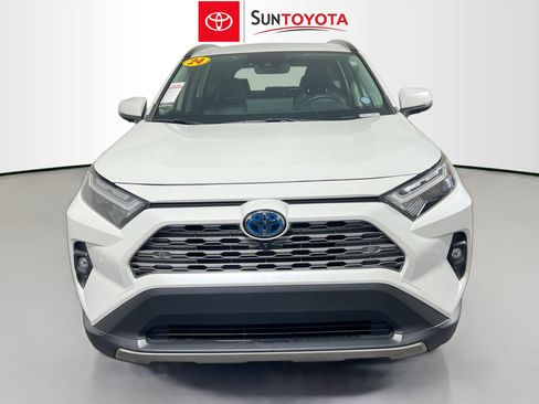 Used 2024 Toyota RAV4 Limited image 10