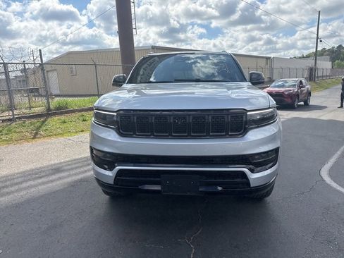 Used 2024 Jeep Grand Wagoneer L Series II w/ Quick Order Packagew 28T image 15