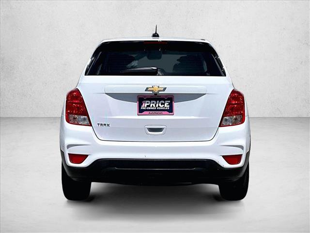Used 2018 Chevrolet Trax LS FWD image 4