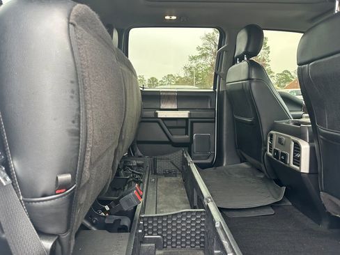 Used 2019 Ford F250 Lariat w/ Lariat Ultimate Package image 48