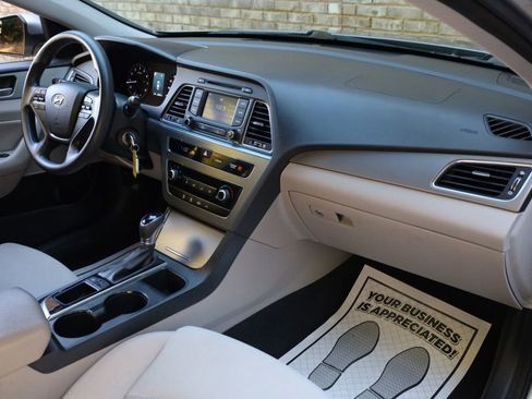 Used 2015 Hyundai Sonata SE w/ Option Group 09 image 27