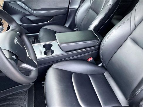 Used 2022 Tesla Model 3 Long Range image 15