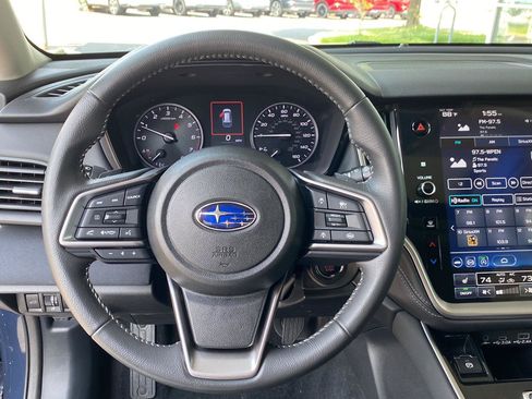 Used 2024 Subaru Outback Premium AWD/4WD image 40