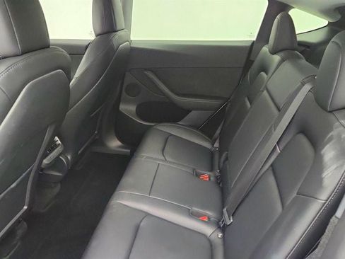 Used 2023 Tesla Model Y Long Range image 26