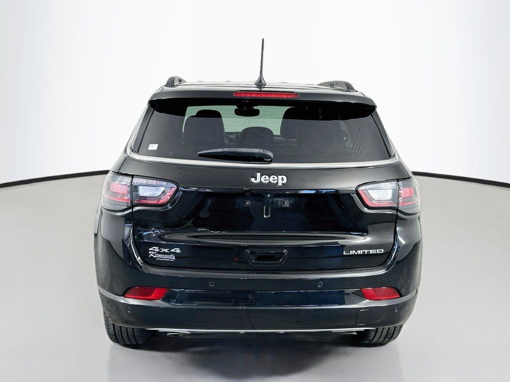 Used 2023 Jeep Compass Limited w/ Elite Group AWD/4WD image 6