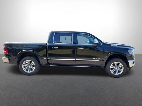 Used 2022 RAM 1500 Limited AWD/4WD image 6