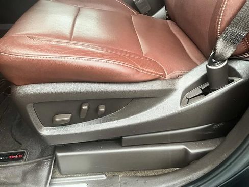 Used 2017 Chevrolet Tahoe Premier AWD/4WD image 16