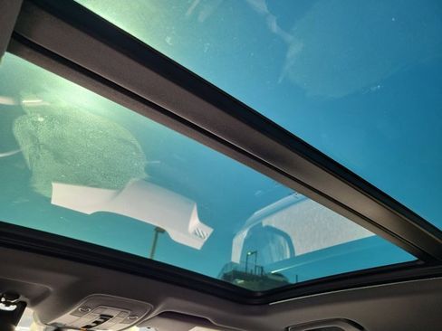 Certified 2025 Audi Q3 2.0T Premium w/ Convenience Package image 15