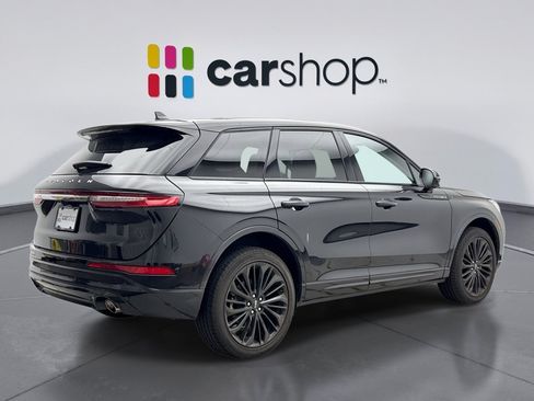 Used 2023 Lincoln Corsair AWD w/ Equipment Group 101A image 5