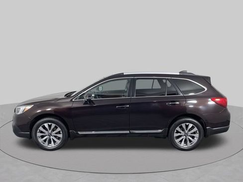 Used 2017 Subaru Outback 2.5i Touring w/ Popular Package #5A AWD/4WD image 13