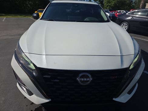 Used 2023 Nissan Altima 2.0 SR image 9