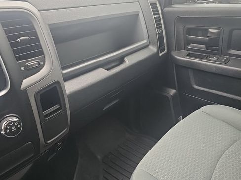 Used 2015 RAM 1500 Express AWD/4WD image 12
