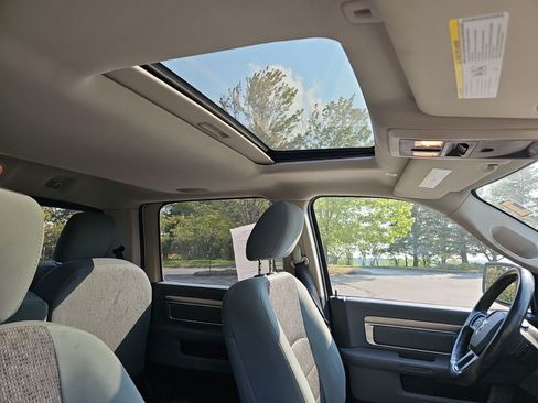 Used 2017 RAM 1500 Big Horn AWD/4WD image 13