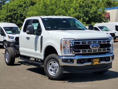 New 2025 Ford F350 XL w/ XL Chrome Package